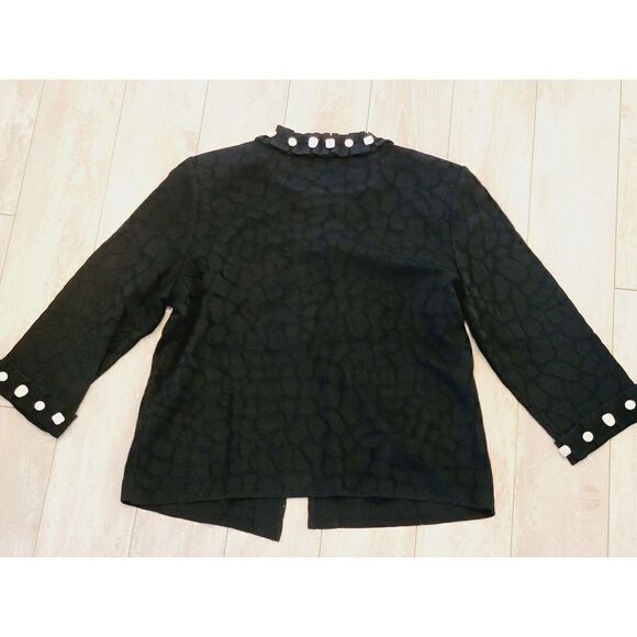 Ming Wang Medium Black Knit Short Jacket Cardigan Blazer Hook Closure - Picture 9 of 9